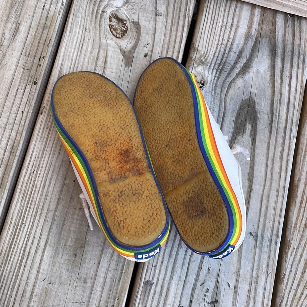 🌈 Keds Rainbow Leather Sneakers Kids Size 13 White Pride Stripe Unisex